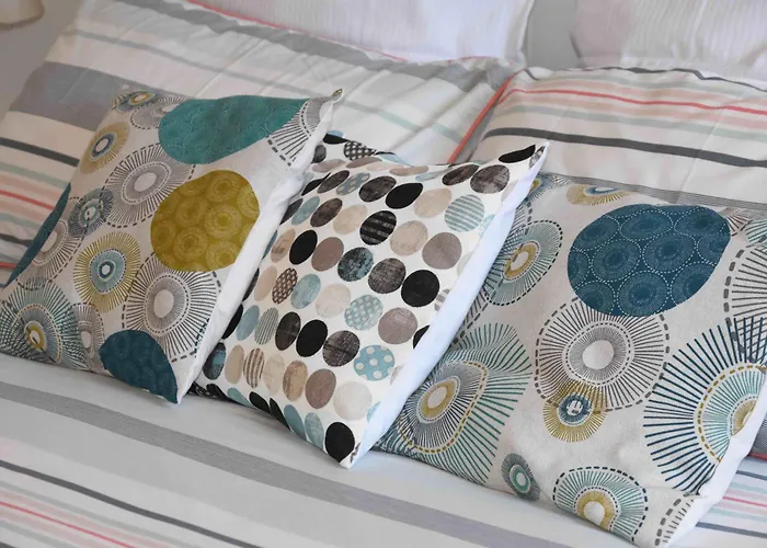 Le Moulin De Charzay, éco-gîte Familial En Deux-sèvres, Nouvelle Aquitaine * Mellé